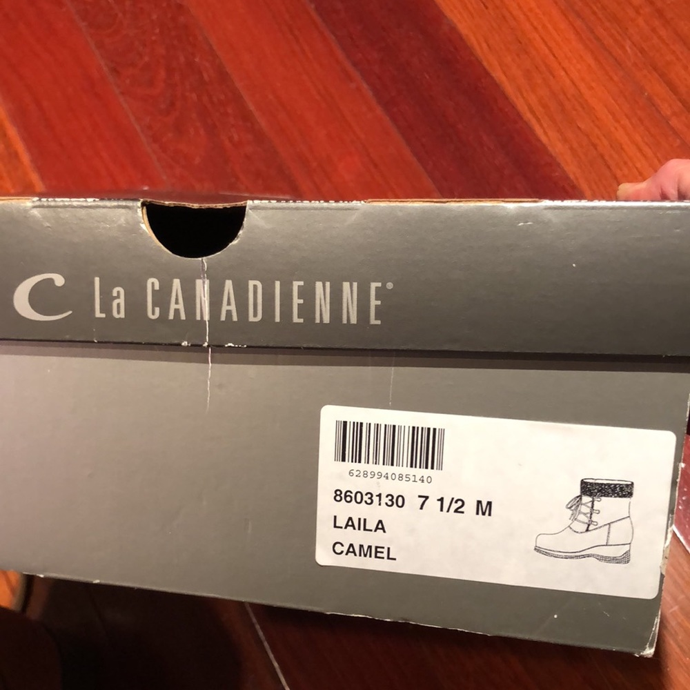 La Canadienne Laila shearling boots - Picture 12 of 13